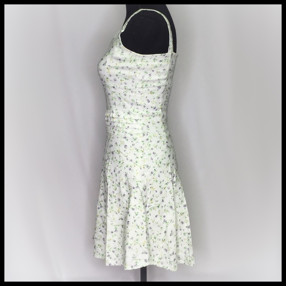 DOWISI Floral Dress - Size S - Picture 2 of 5